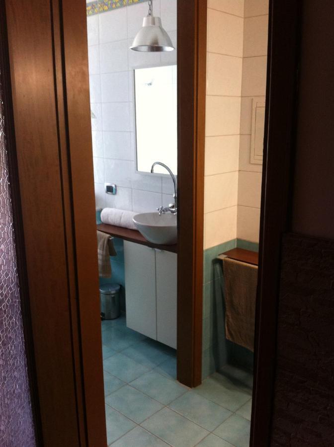 カターニアCasa Arrigoアパートメント エクステリア 写真