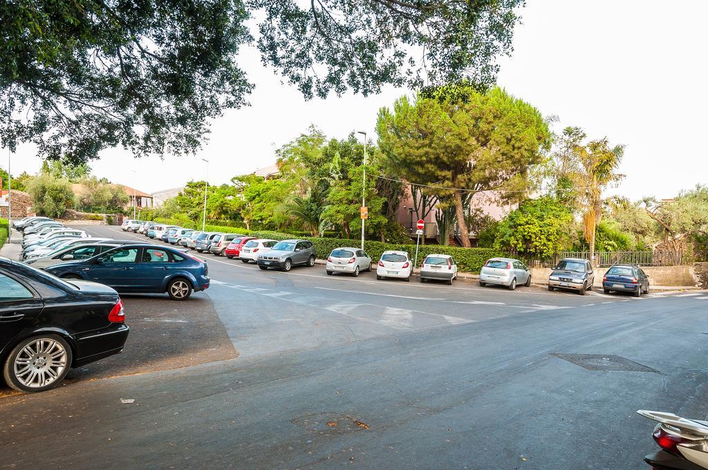 カターニアCasa Arrigoアパートメント エクステリア 写真