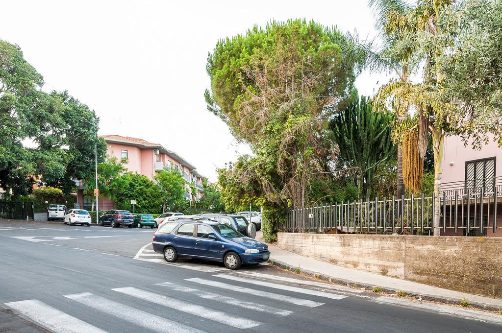 カターニアCasa Arrigoアパートメント エクステリア 写真